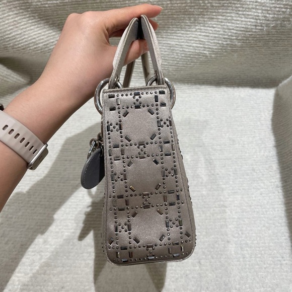 Dior Satin crystal cannage mini lady Dior gray Handbag - Picture 4 of 6